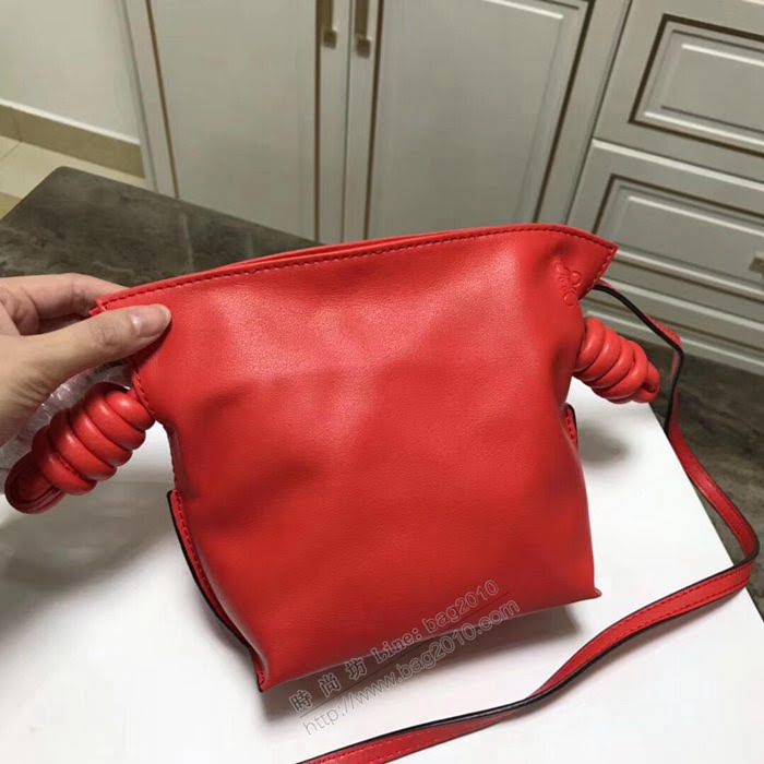 LOEWE女包 綿羊皮 Mini福袋 261843 羅意威女斜挎包  sl2073